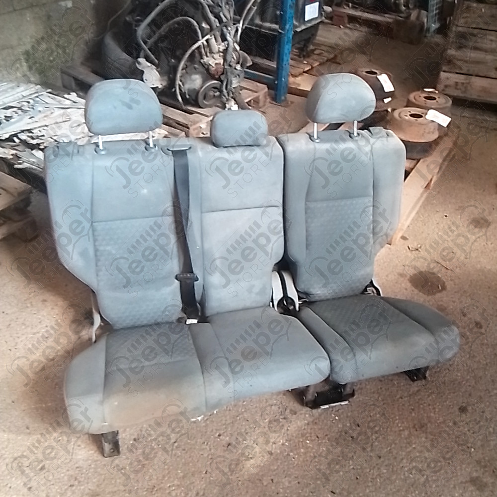 Occasion : Banquette arrière (assise + dossier) en tissu gris d'origine pour Jeep Cherokee Liberty KJ