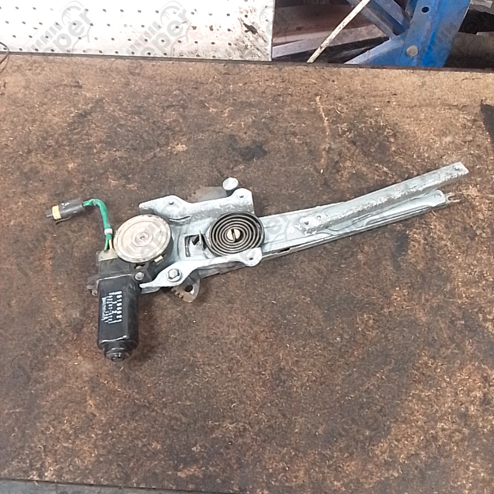Occasion : Lève vitre arrière gauche pour Jeep Grand Cherokee ZJ, ZG