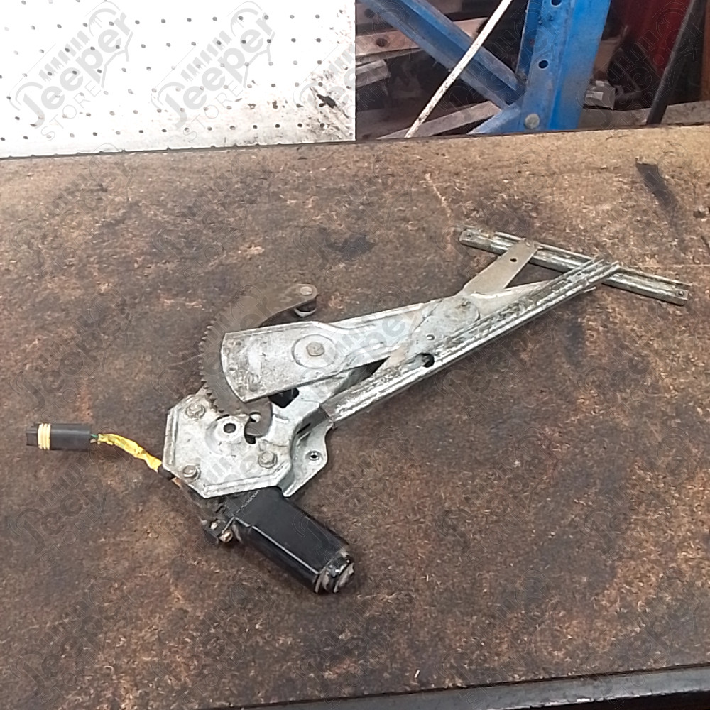 Occasion : Lève vitre arrière droit pour Jeep Cherokee Liberty KJ