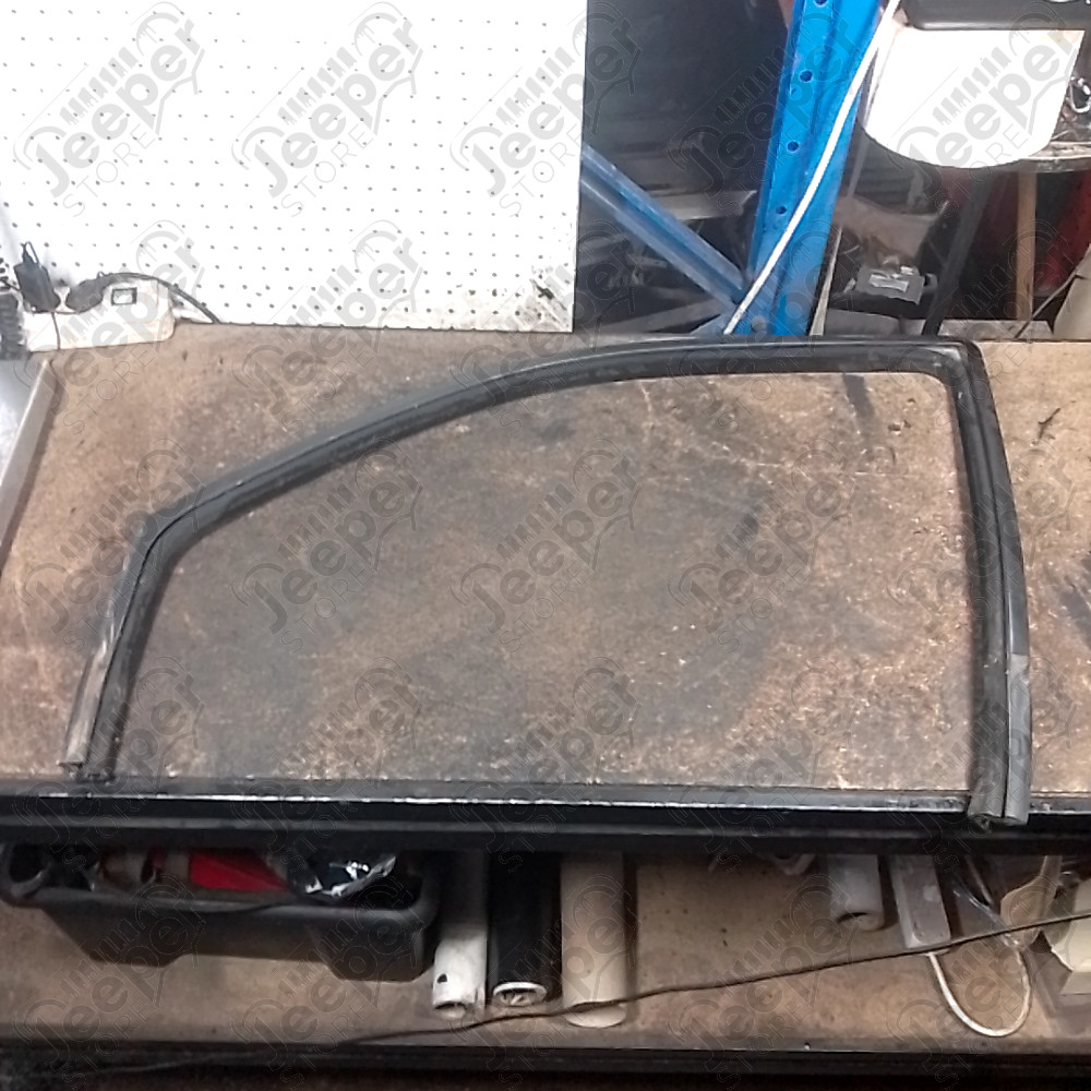 Occasion : Joint de vitre avant gauche pour Jeep Grand Cherokee WH, WK