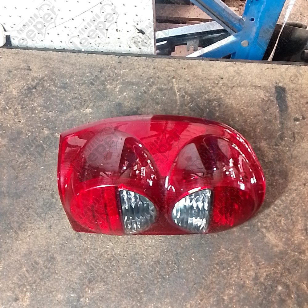 Occasion : Feu arrière gauche modèle US (phase 2) pour Jeep Cherokee Liberty KJ