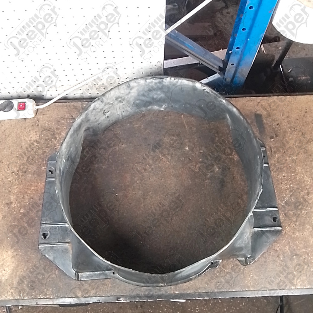 Occasion : Buse de ventilateur de radiateur pour Jeep CJ5