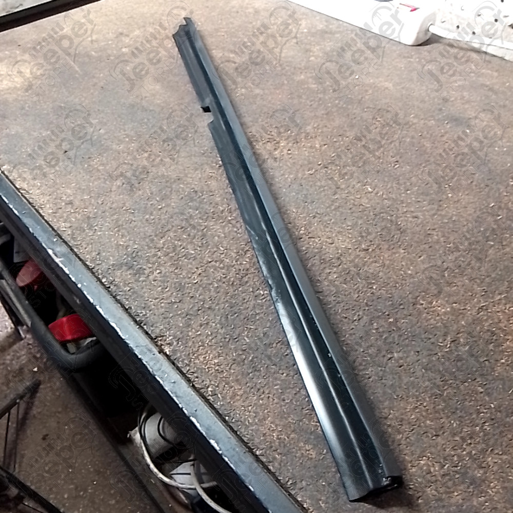 Occasion : Lèche vitre intérieur arrière droit pour Jeep Cherokee XJ