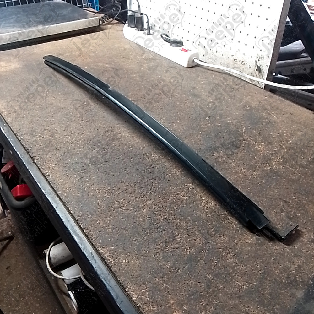 Occasion : Montant entre vitre et custode arrière droite pour Jeep Cherokee XJ