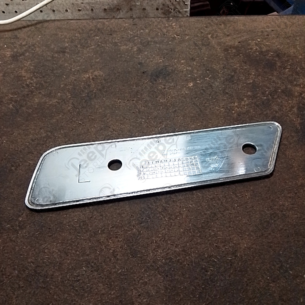 Occasion : Plastique chromé de poignée de porte avant gauche pour Jeep MJ, XJ