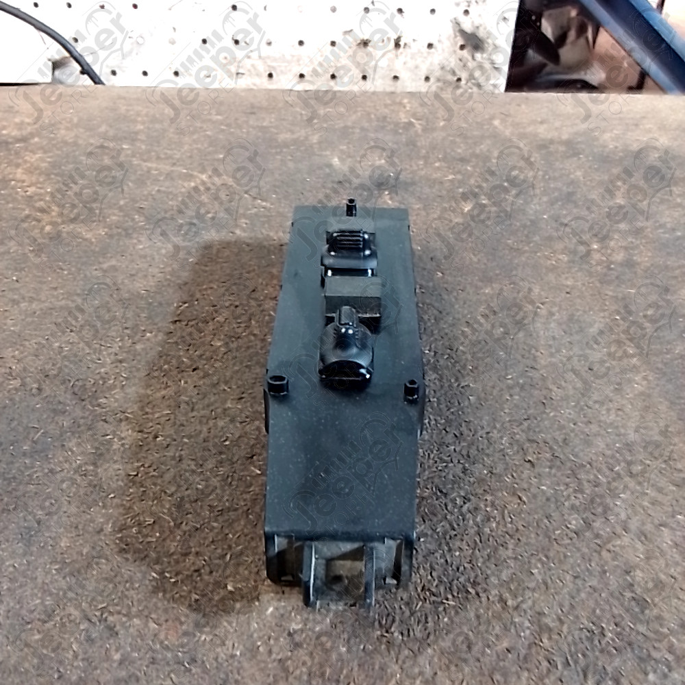 Occasion : Commande vitres côté passager avant pour Jeep Cherokee XJ