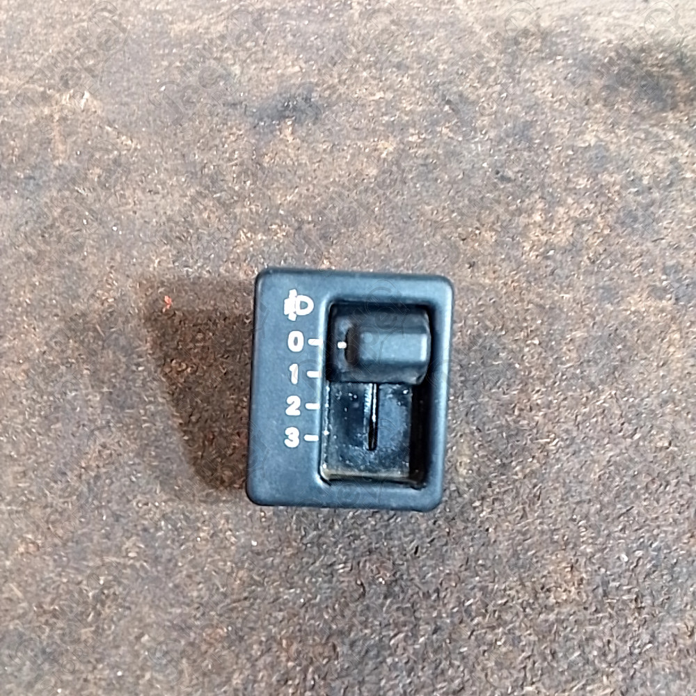 Occasion : Commande de réglage hauteur phares avant pour Jeep YJ, TJ