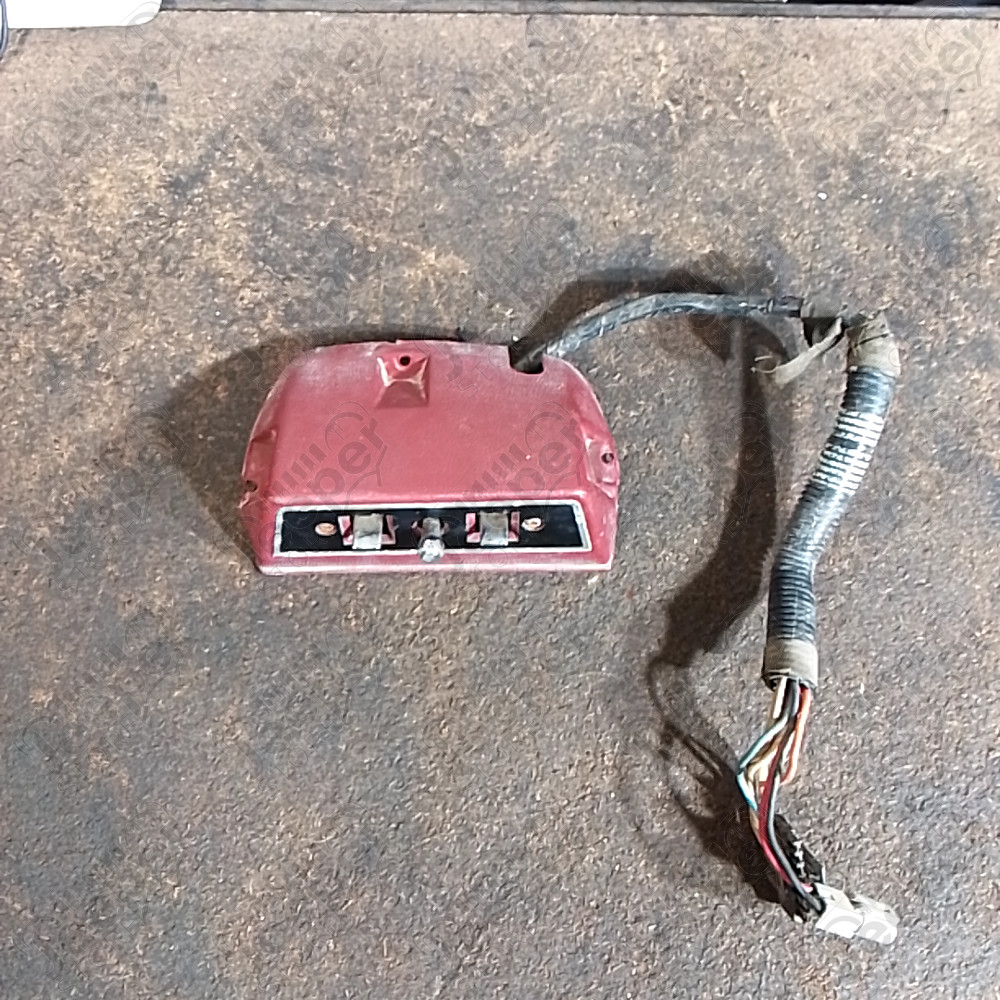 Occasion : Commande réglage siège électrique passager couleur bordeau pour Jeep Cherokee XJ
