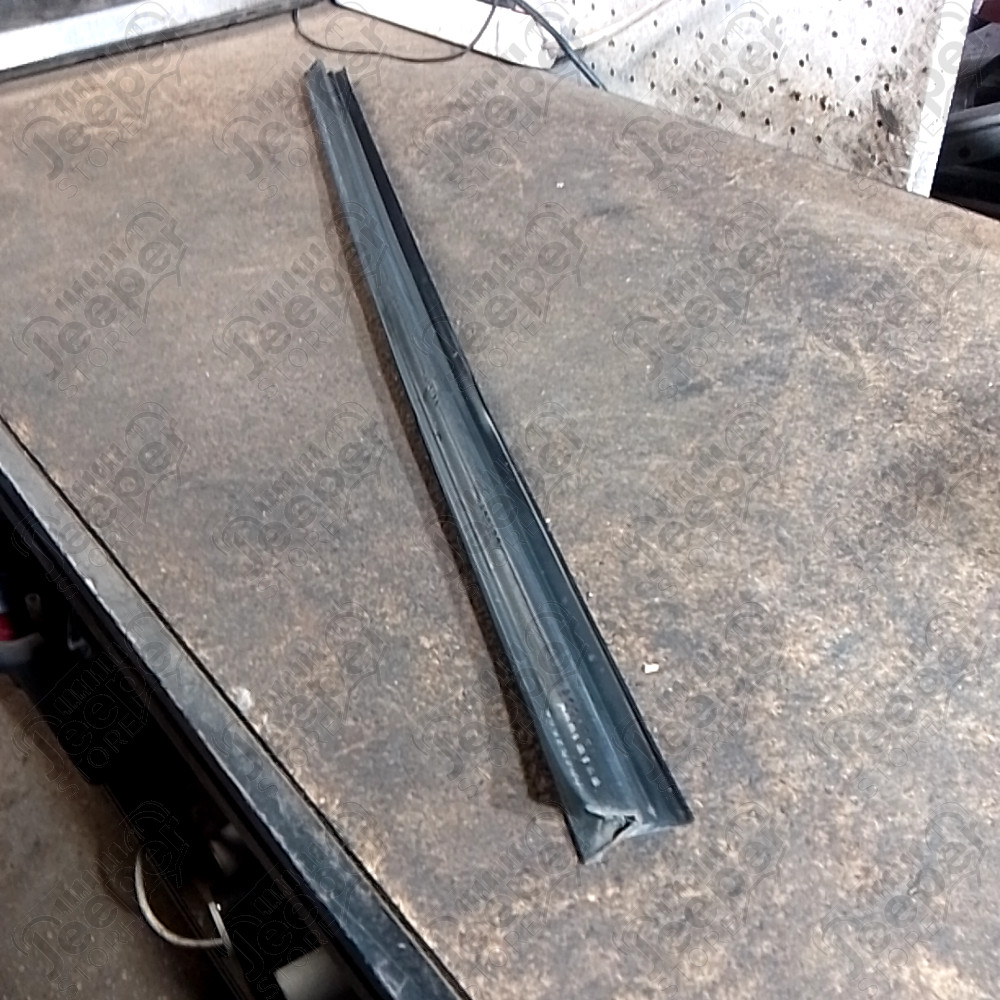 Occasion : Lèche vitre intérieur avant gauche pour Jeep Grand Cherokee ZJ, ZG