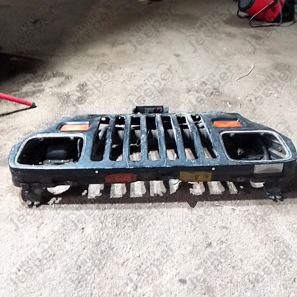 Occasion : Calandre noire pour Jeep Wrangler YJ