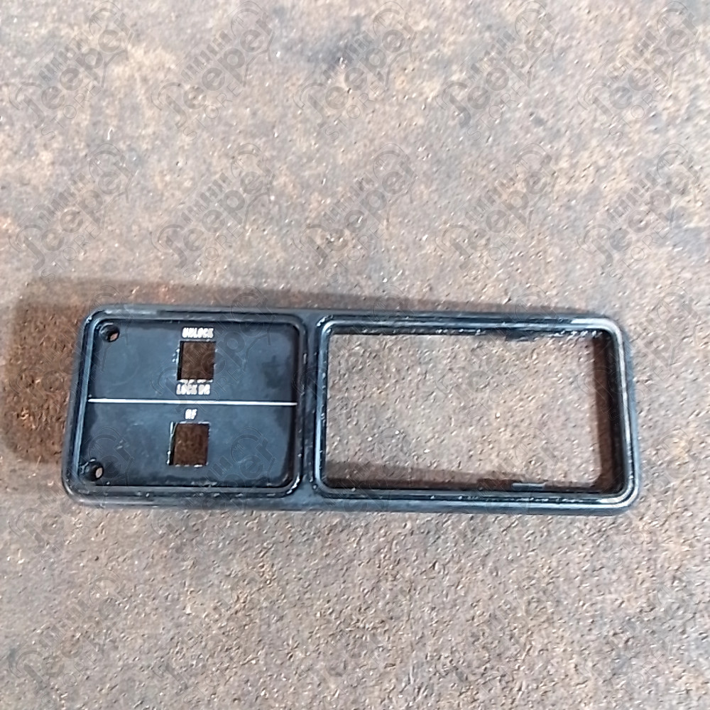 Occasion : Cache plastique intérieur porte avant droite pour Jeep Cherokee XJ