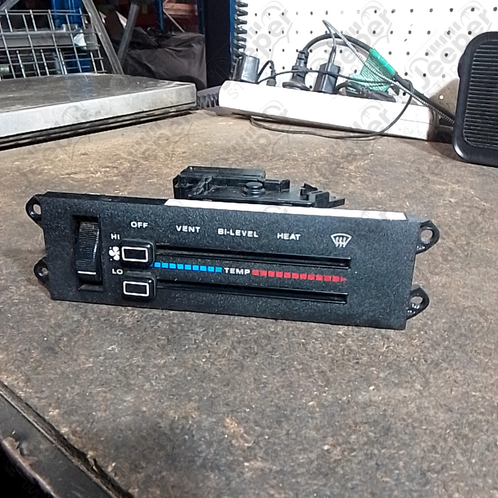Occasion : Commande de réglage climatisation / chauffage pour Jeep Cherokee XJ