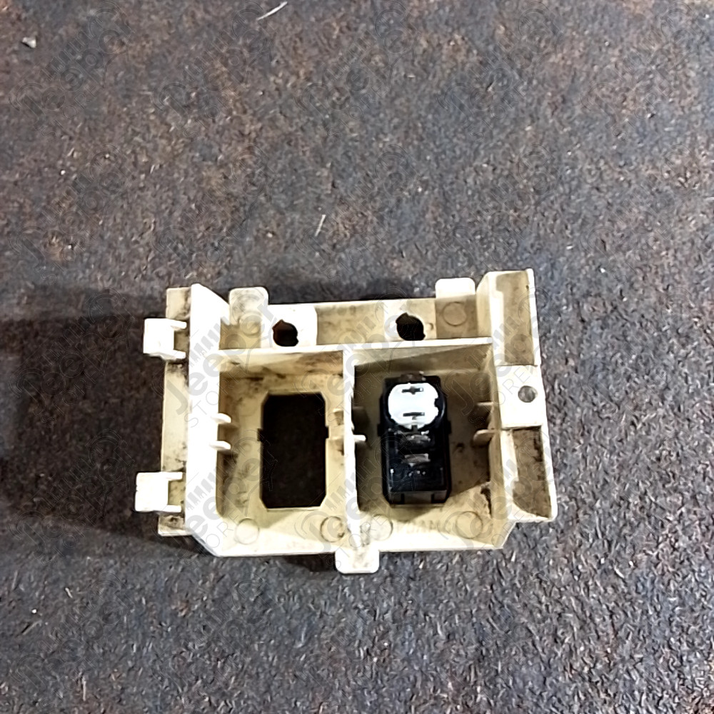 Occasion : Interrupteur tableau de bord pour feux antibrouillard avant pour Jeep Cherokee XJ