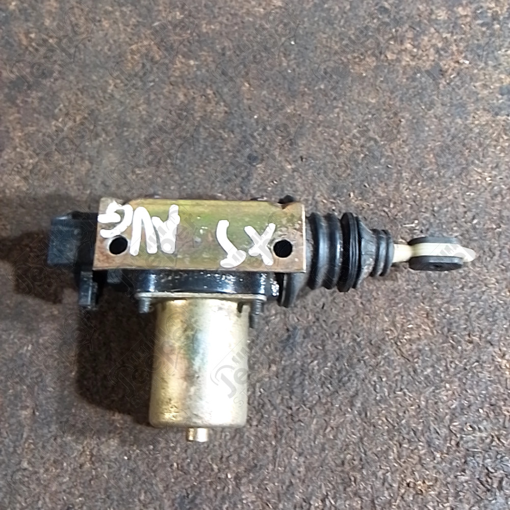 Occasion : Moteur électrique ouverture / fermeture porte avant gauche pour Jeep Cherokee XJ