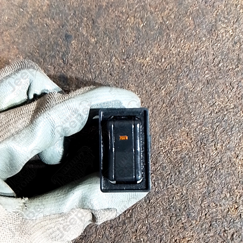 Occasion : Bouton dégivrage lunette arrière pour Jeep Cherokee XJ