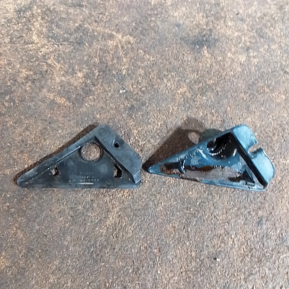 Occasion : Garniture de lunette + joint de rétroviseur côté conducteur pour Jeep Cherokee XJ