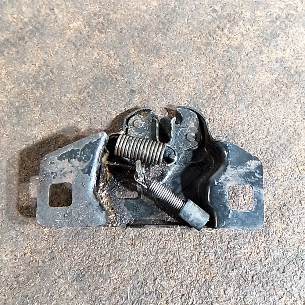 Occasion : Fermeture de capot moteur ou coffre pour Jeep divers
