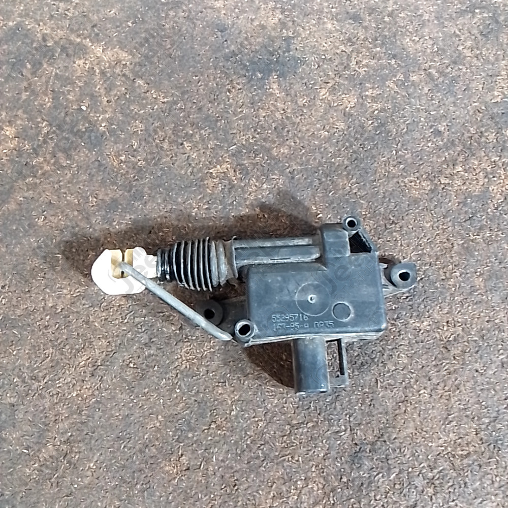 Occasion : Moteur électrique ouverture / fermeture hayon de coffre pour Jeep Grand Cherokee ZJ, ZG