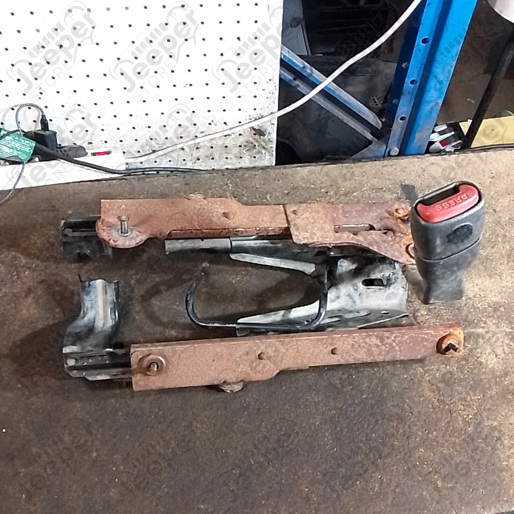Occasion : Support de siège passager avant manuel pour Jeep Cherokee XJ