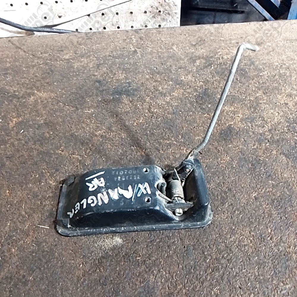 Occasion : Poignée arrière droite pour demi porte pour Jeep Wrangler TJ