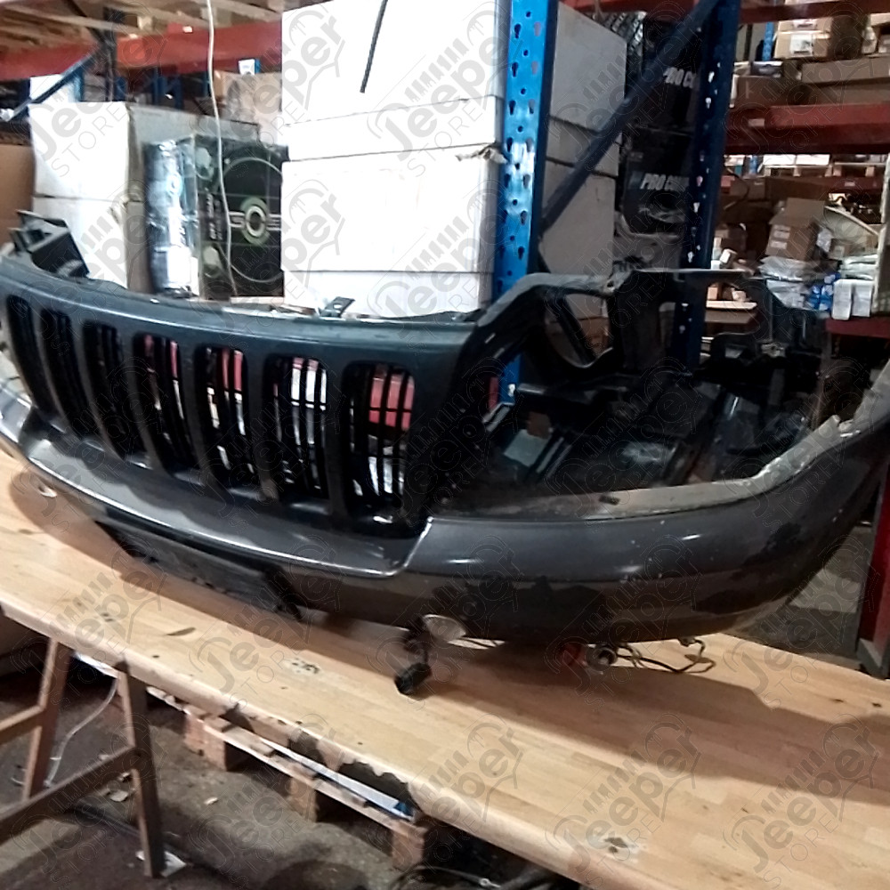 Occasion : Pare chocs avant gris (découpé) pour Jeep Grand Cherokee WJ, WG