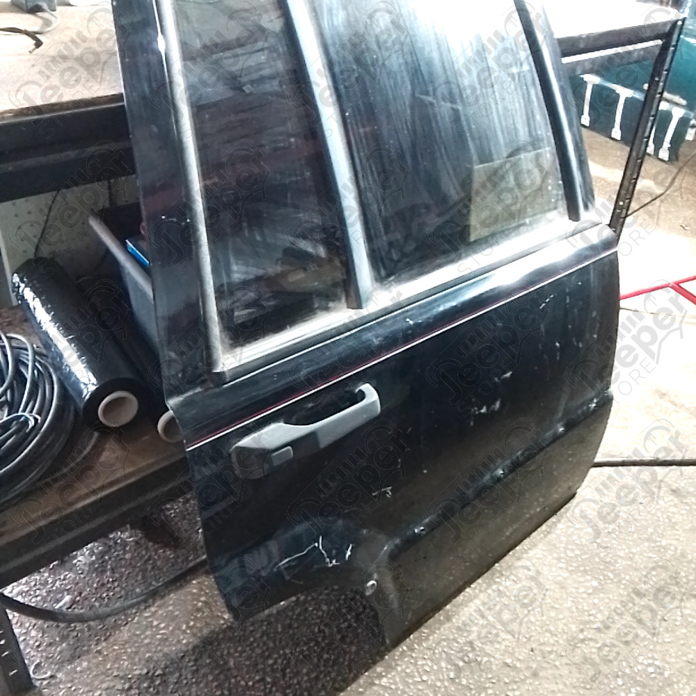 Occasion : Porte arrière droite noire pour Jeep Grand Cherokee ZJ, ZG