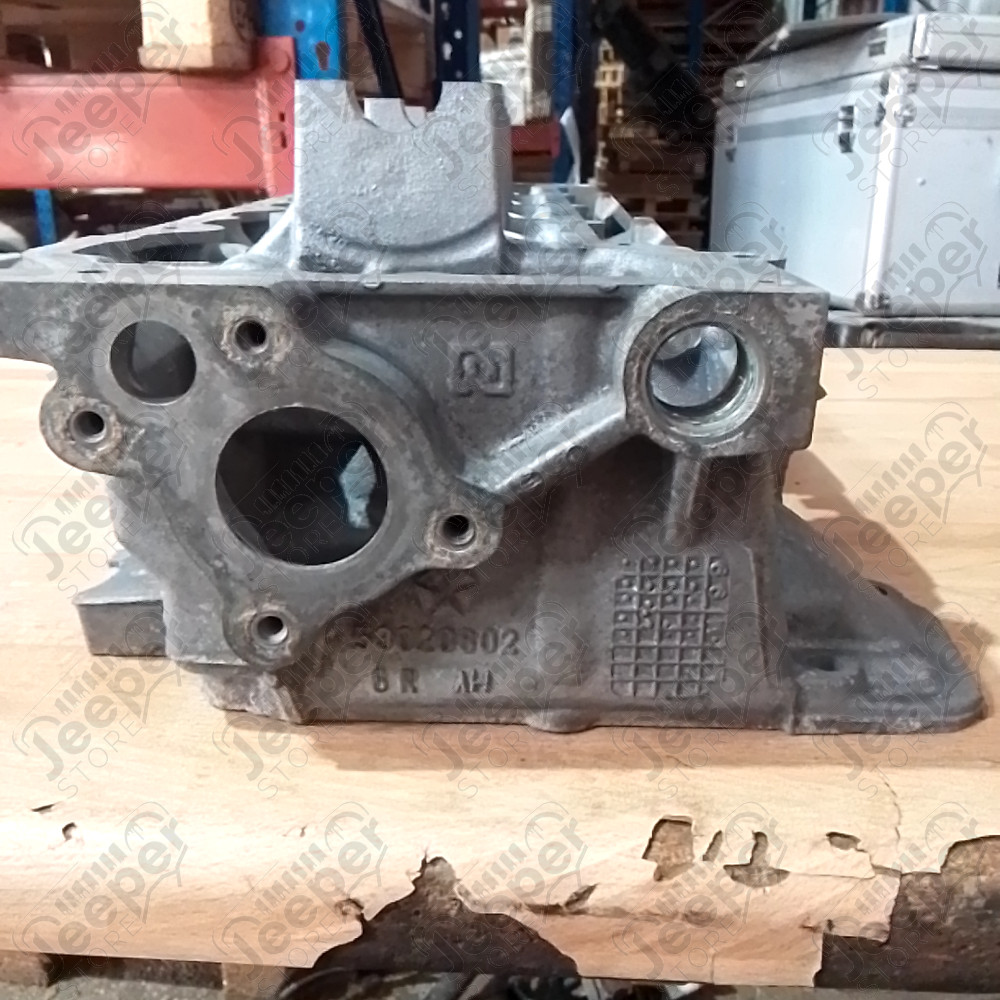 Occasion : Lot 2 culasses nues gauche et droite pour V8 4.7L (à refaire) pour Jeep Grand Cherokee WJ, WG