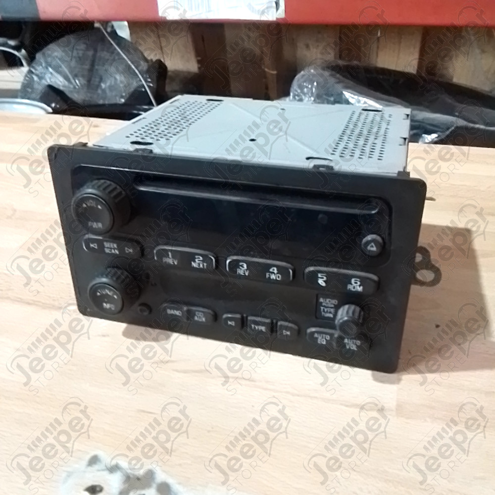 Occasion : Autoradio d'origine pour Chevrolet Silverado 2500 HD 6.0L V8 Vortec - 2 portes