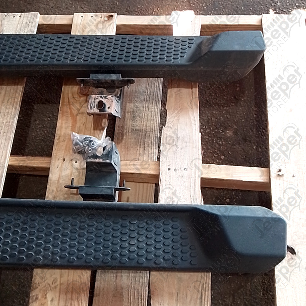 Occasion : Kit de 2 marche pieds origine pour 2 portes pour Jeep Wrangler JL