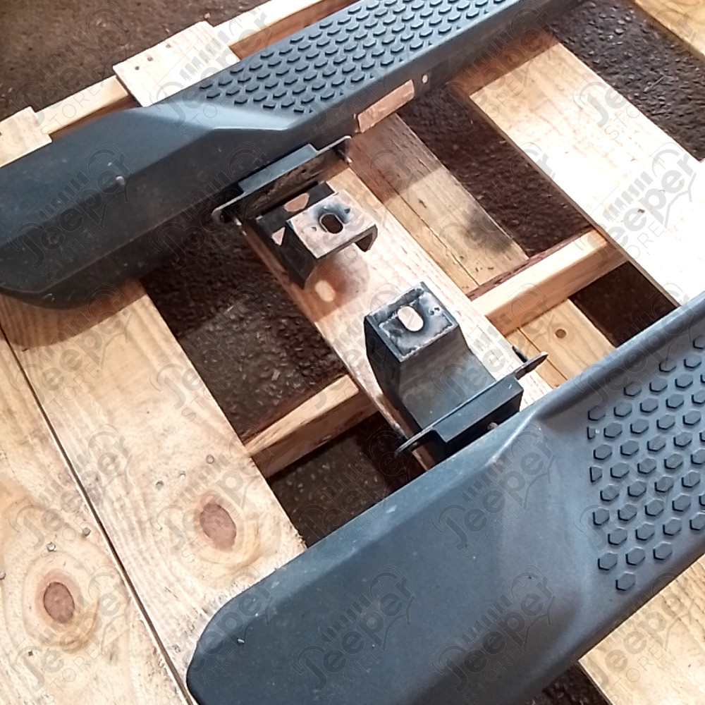 Occasion : Kit de 2 marche pieds origine pour 2 portes pour Jeep Wrangler JL