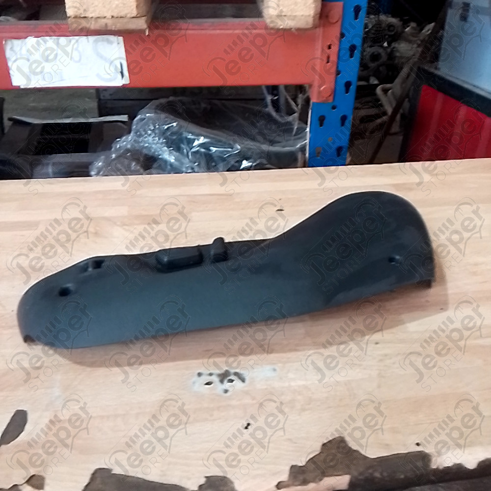 Occasion : Cache plastique noir siège conducteur avec commande de réglage siège pour Jeep Grand Cherokee WJ, WG