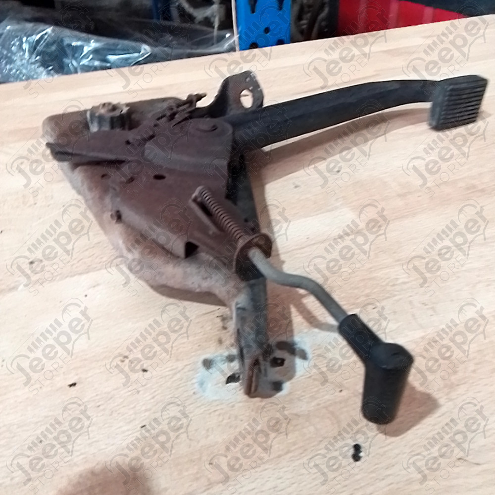 Occasion : Pédale de frein de parking à pied pour Jeep CJ5, CJ7, CJ8, YJ