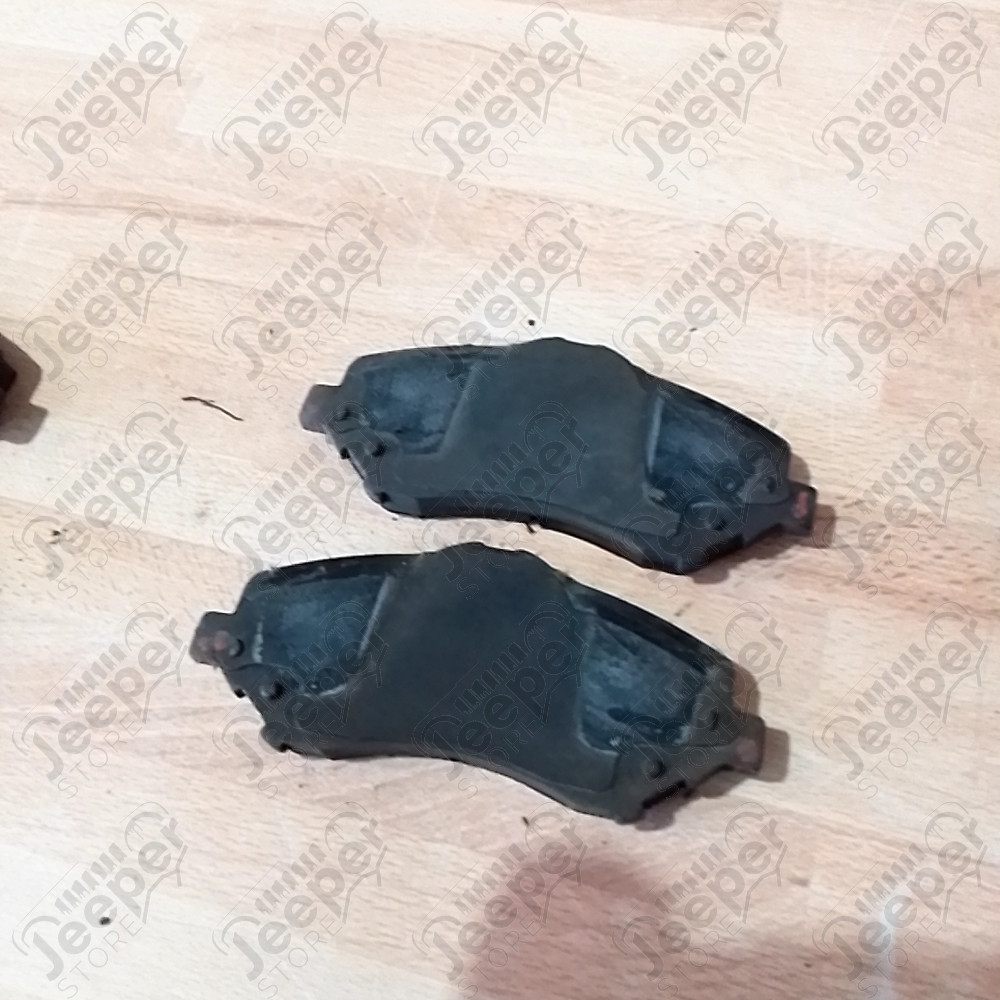 Occasion : Kit de 4 plaquettes de frein avant (1 mm d'usure) pour Jeep Wrangler JK