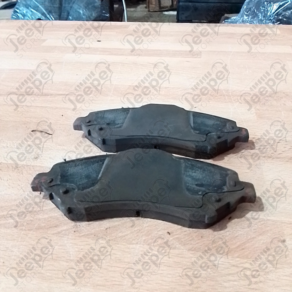 Occasion : Kit de 4 plaquettes de frein avant (1 mm d'usure) pour Jeep Wrangler JK
