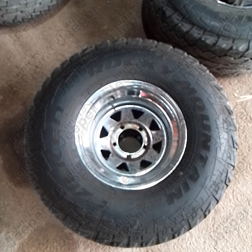 Occasion : Lot de 4 roues 33/12.50R15 (jantes chromée Triangular 5x139.7 + pneus Falken) pour Jeep FC150, CCSJ, GWSJ, SWSJ, WSJ, M715, WJT