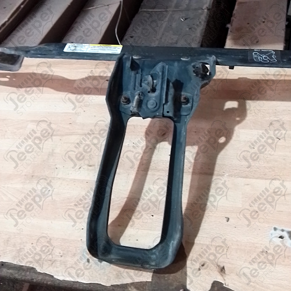 Occasion : Traverse supérieure avant capot moteur pour Jeep Cherokee Liberty KJ