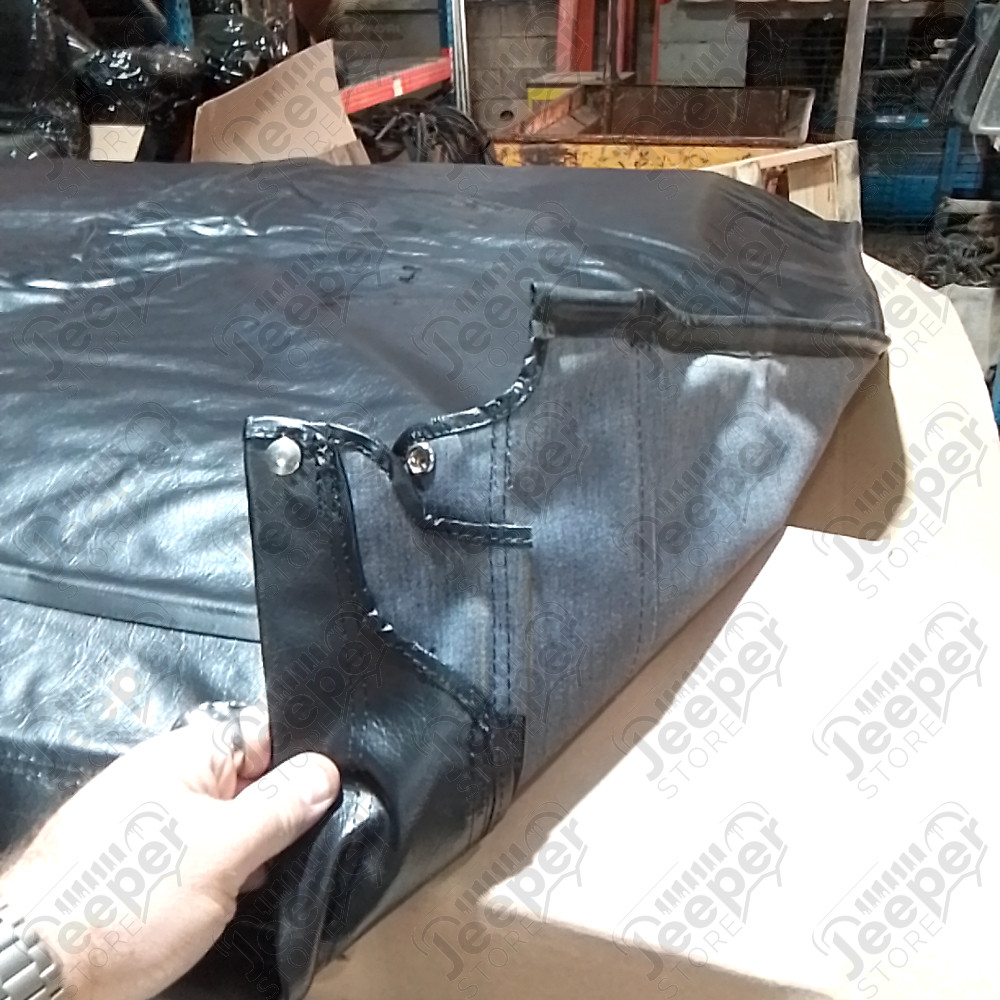 N.O.S. : Bâche capotage de remplacement sans aucune fixation (marque Kayline) couleur noire pour Jeep MB, M201