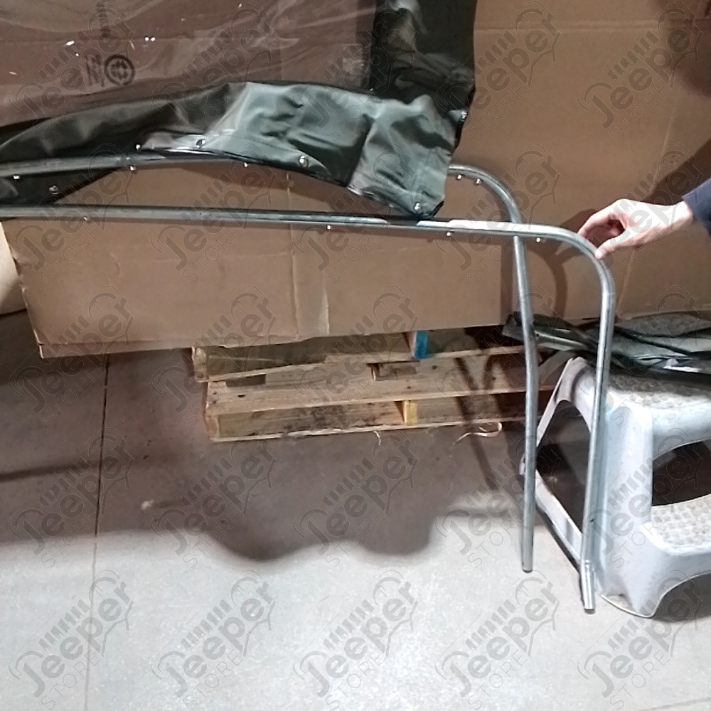 N.O.S. : Bâche capotage de remplacement avec fixation partielle (marque Kayline) couleur verte pour Jeep MB, M201