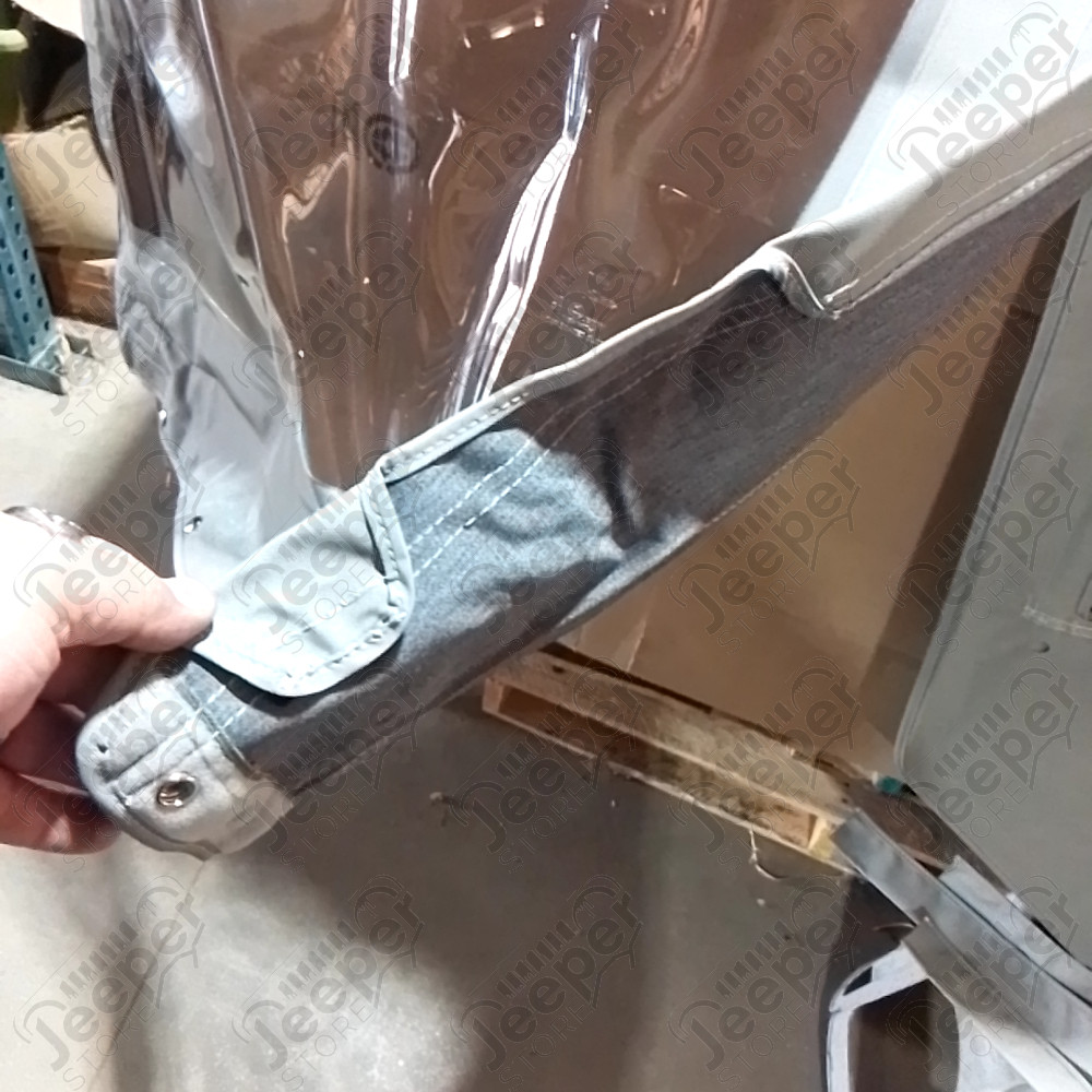 N.O.S. : Bâche capotage de remplacement avec fixation partielle (marque Kayline) couleur grise pour Jeep MB, M201