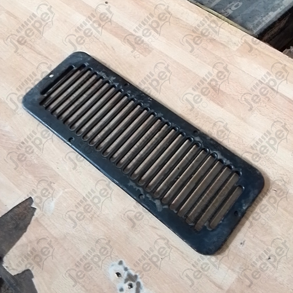 Occasion : Grille de prise d'air en plastique pour Jeep CJ5, CJ7