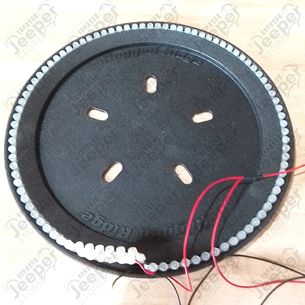 Occasion : 3eme feu stop rond à LED pour roue de secours universel (4 LEDS HS) pour Jeep KJ, JK, TJ, YJ, CJ8, CJ7, CJ6