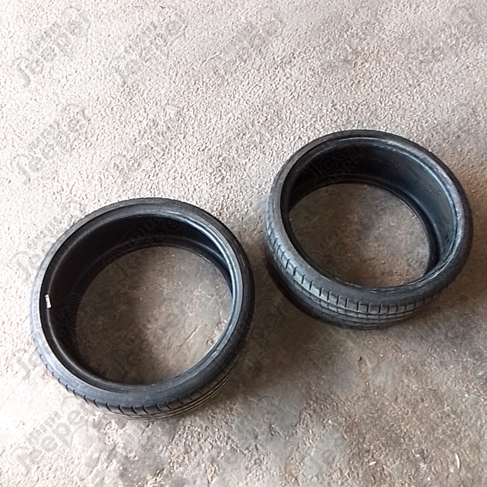 Occasion : Lot de 2 pneus MICHELIN Pilot Super Sport 235/30ZR19 pour Jeep DIVERS, BV, BU, MP, MK, PMK, KL