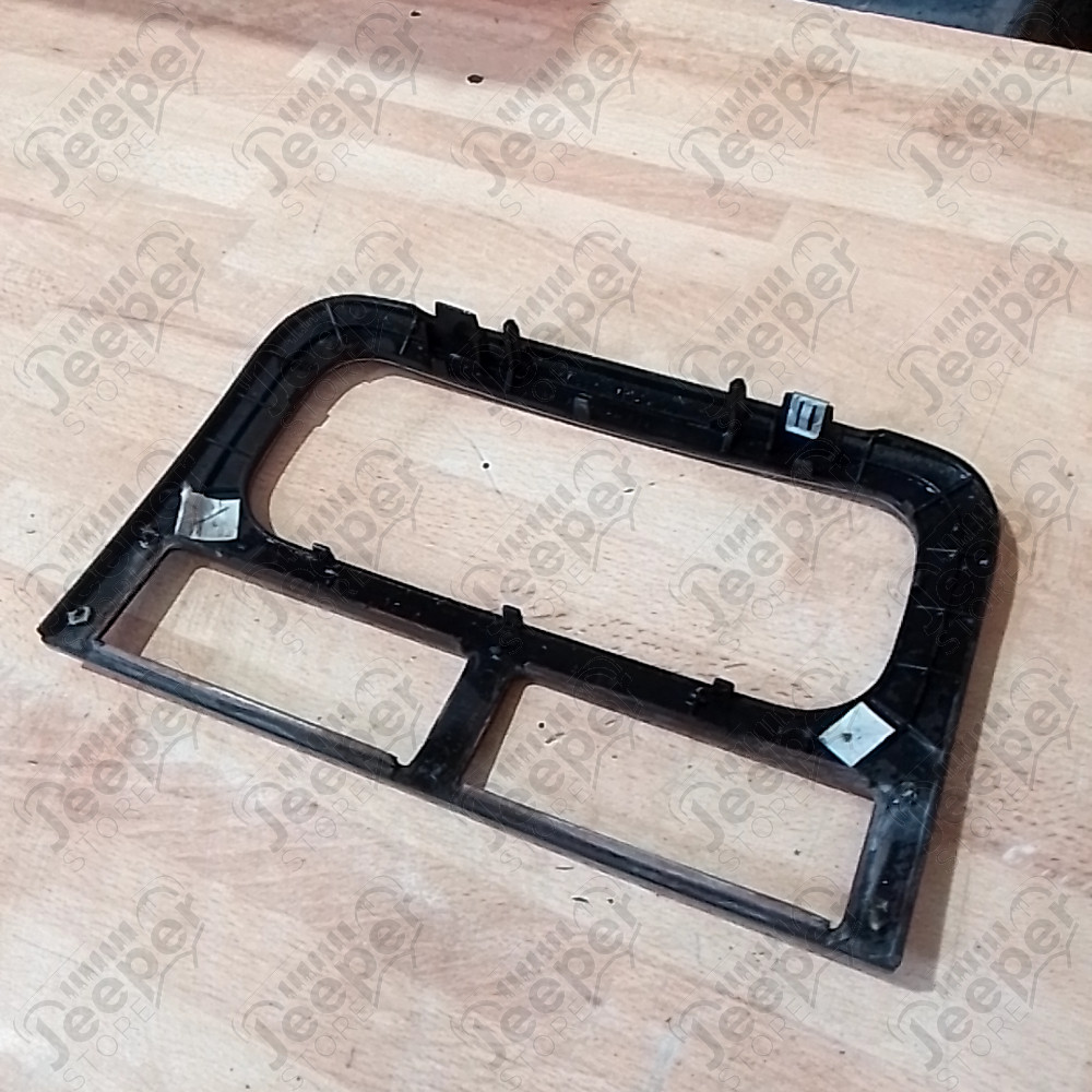 Occasion : Cache de grille d'aération centrale et autoradio pour Jeep Grand Cherokee WJ, WG