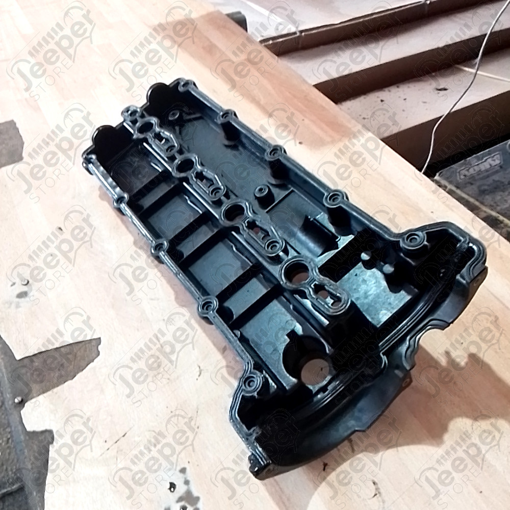 Occasion : Cache culbuteur pour 2.8L CRD pour Jeep Wrangler JK