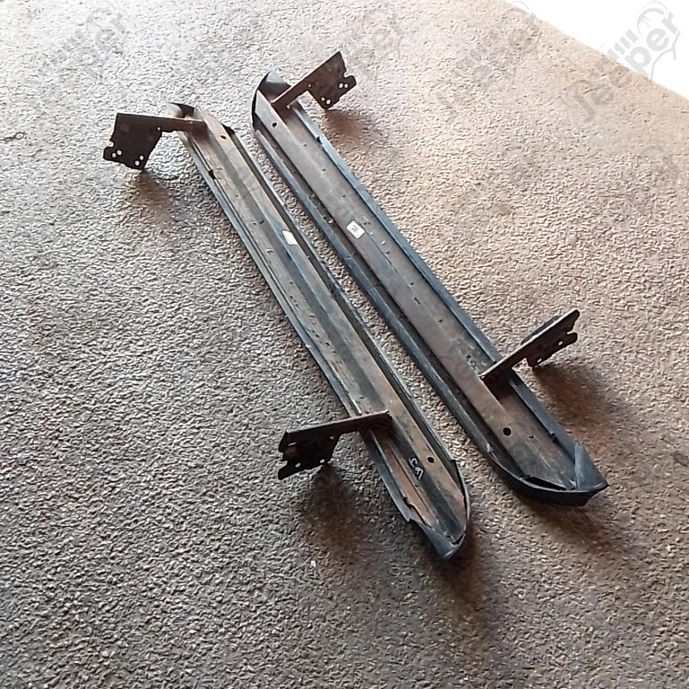 Occasion : Lot de 2 marche pieds MOPAR pour Jeep Grand Cherokee WJ, WG