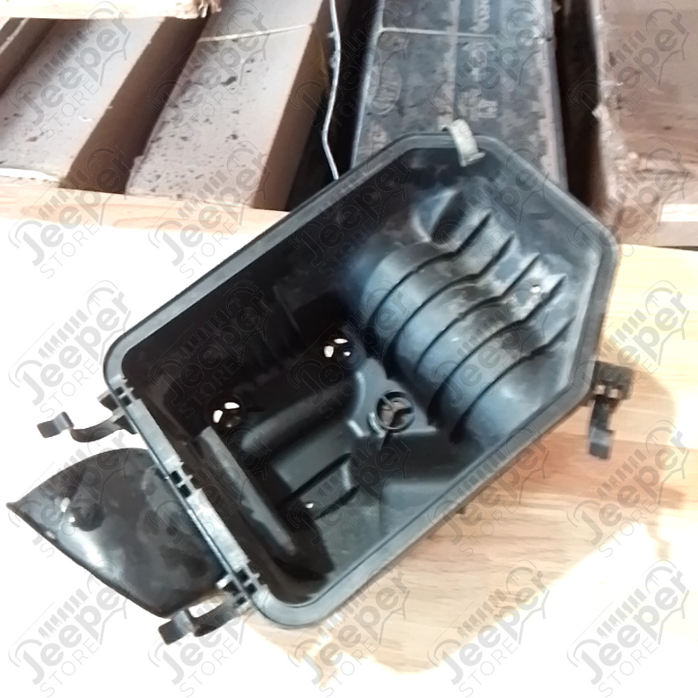 Occasion : Partie inférieure de boîte à air pour 2.8L diesel pour Jeep Wrangler JK