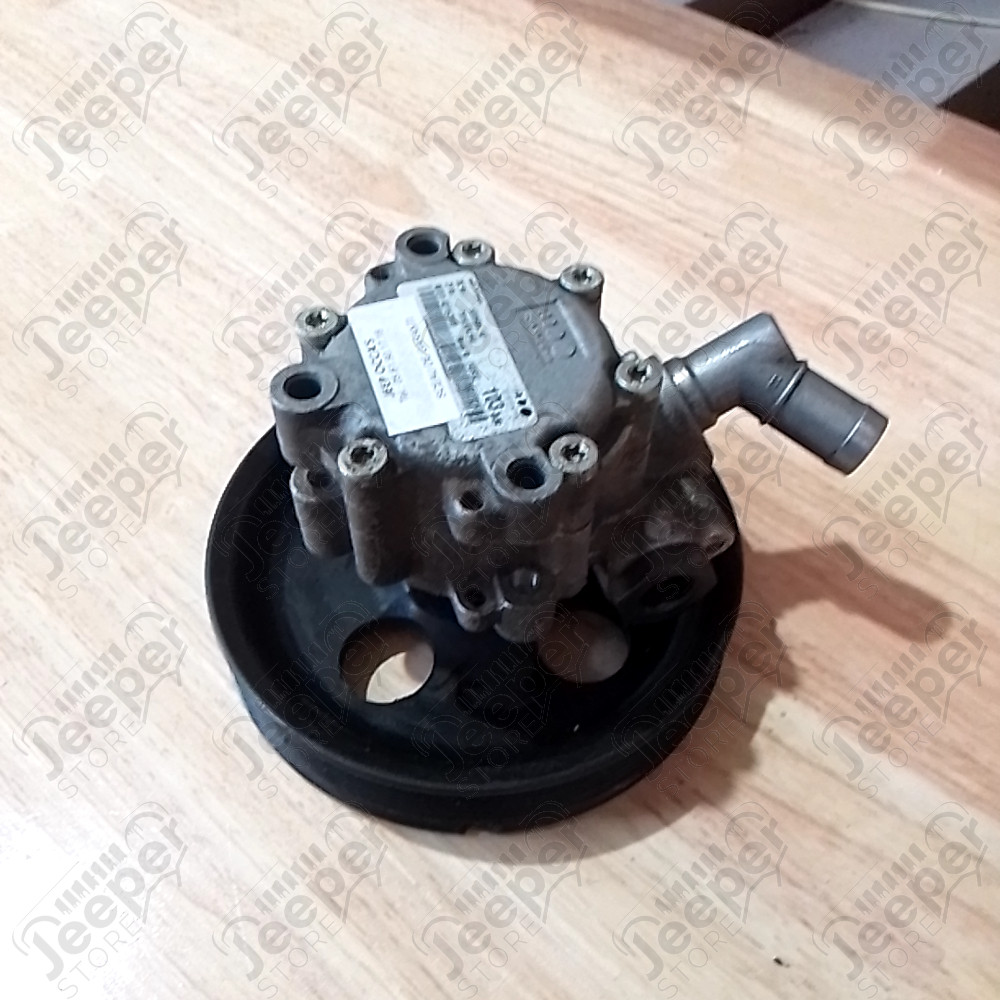 Occasion : Pompe de direction assistée pour 3.8L pour Jeep Wrangler JK