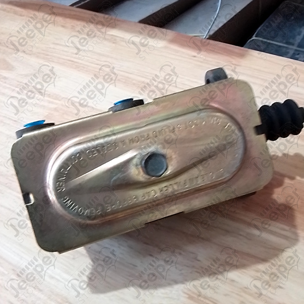 Occasion : Maître cylindre de frein pour Jeep CJ5