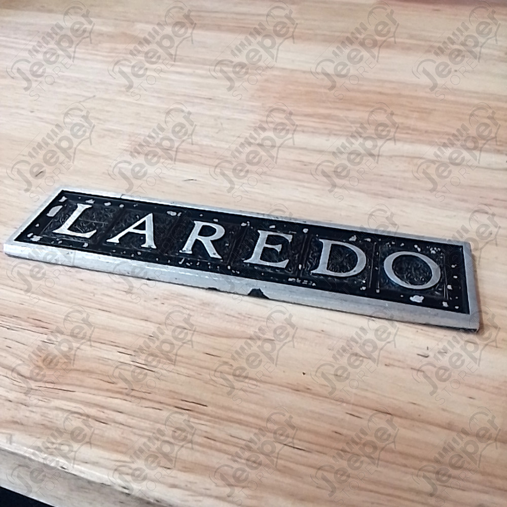 Occasion : Emblème logo "LAREDO" pour Jeep CJ7, YJ, XJ, ZJ, ZG