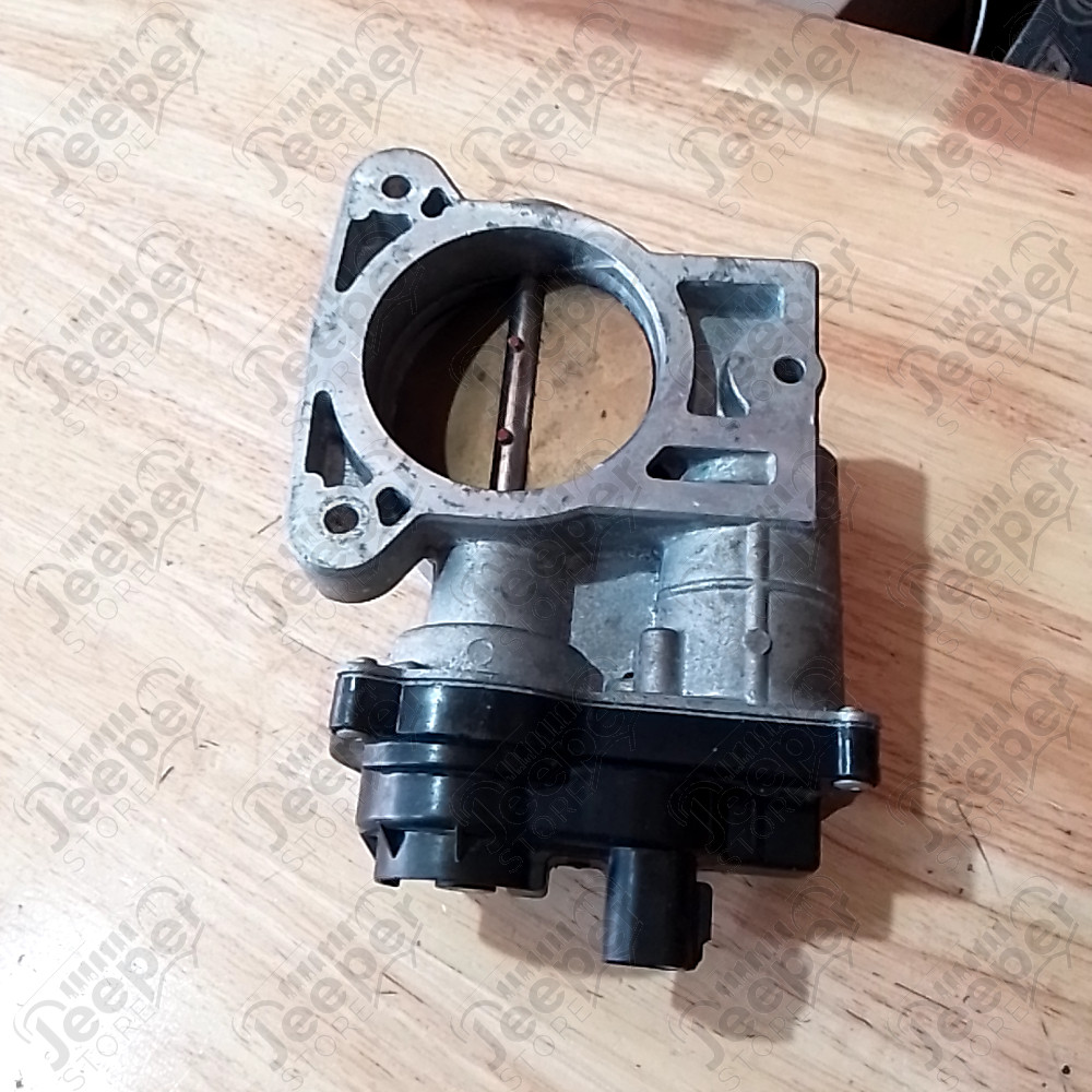 Occasion : Boitier papillon pour moteur 4.8L-5.3L-6.0L d'origine GM pour Jeep divers